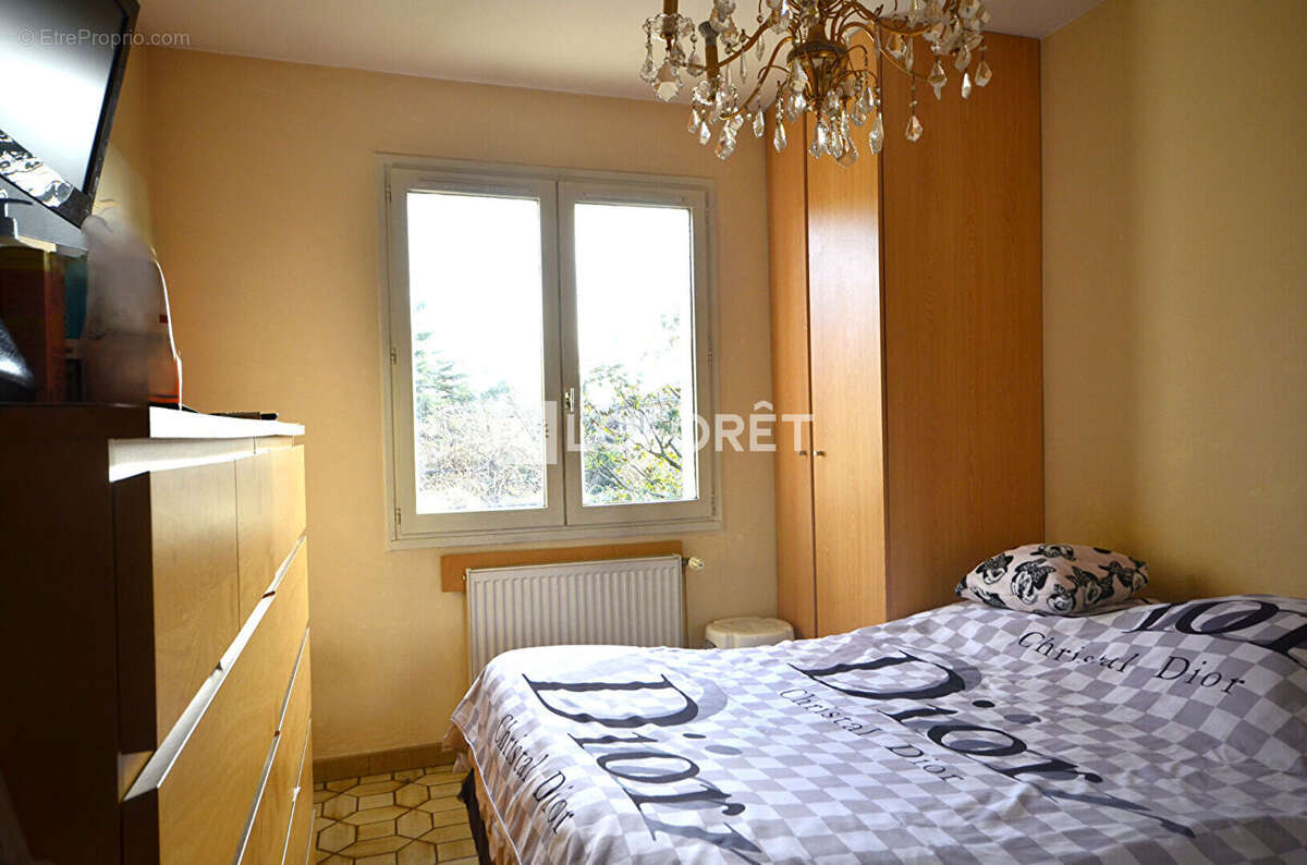 Maison à VAULX-EN-VELIN