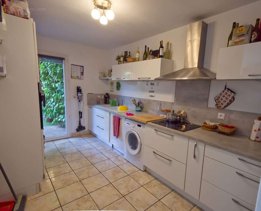 Maison 101 m² à Lunel  - photo 7