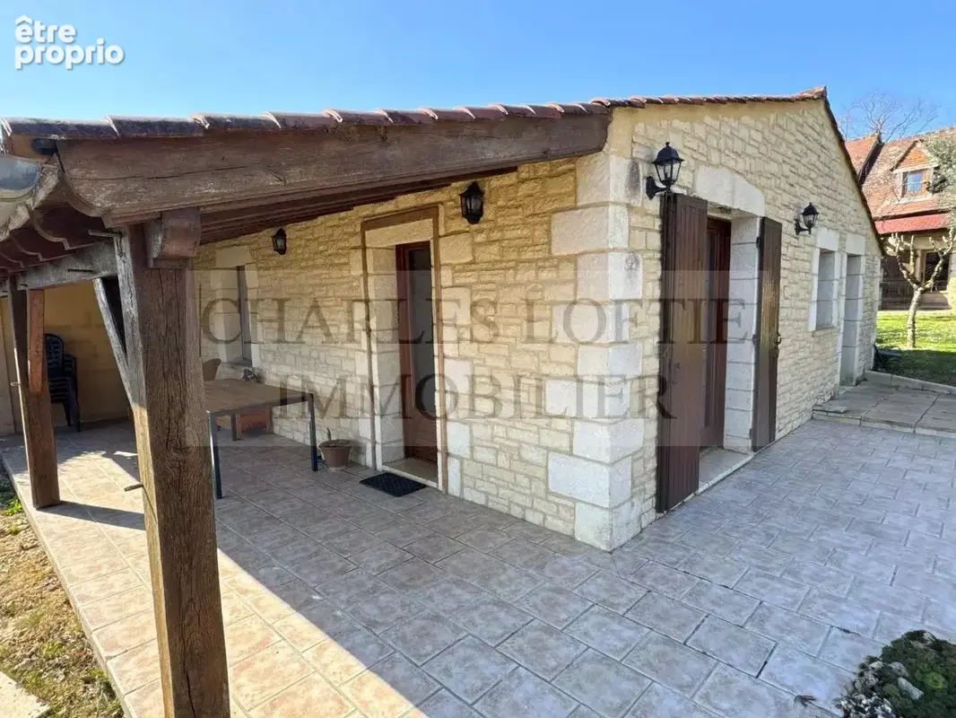 Belle propriété comprenant 2 maisons et piscine, sur 2 ha de terrain, à proximité de Cazals. - photo 20