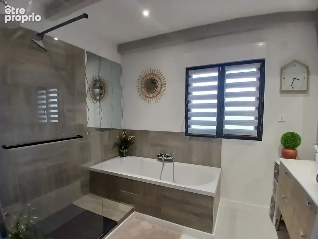 Vente - villa - 128 m2 - 6 pieces  -massillargues attuech - photo 11
