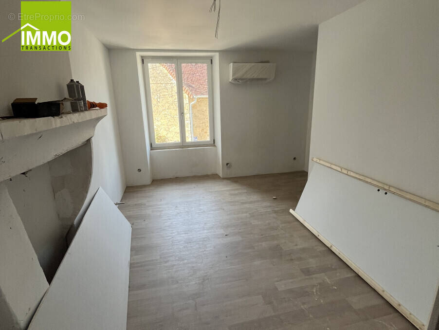 Appartement à LONS-LE-SAUNIER