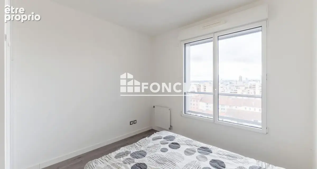 GRATTE CIEL- IMMEUBLE 2019- T4 avec Balcon terrasse - photo 8