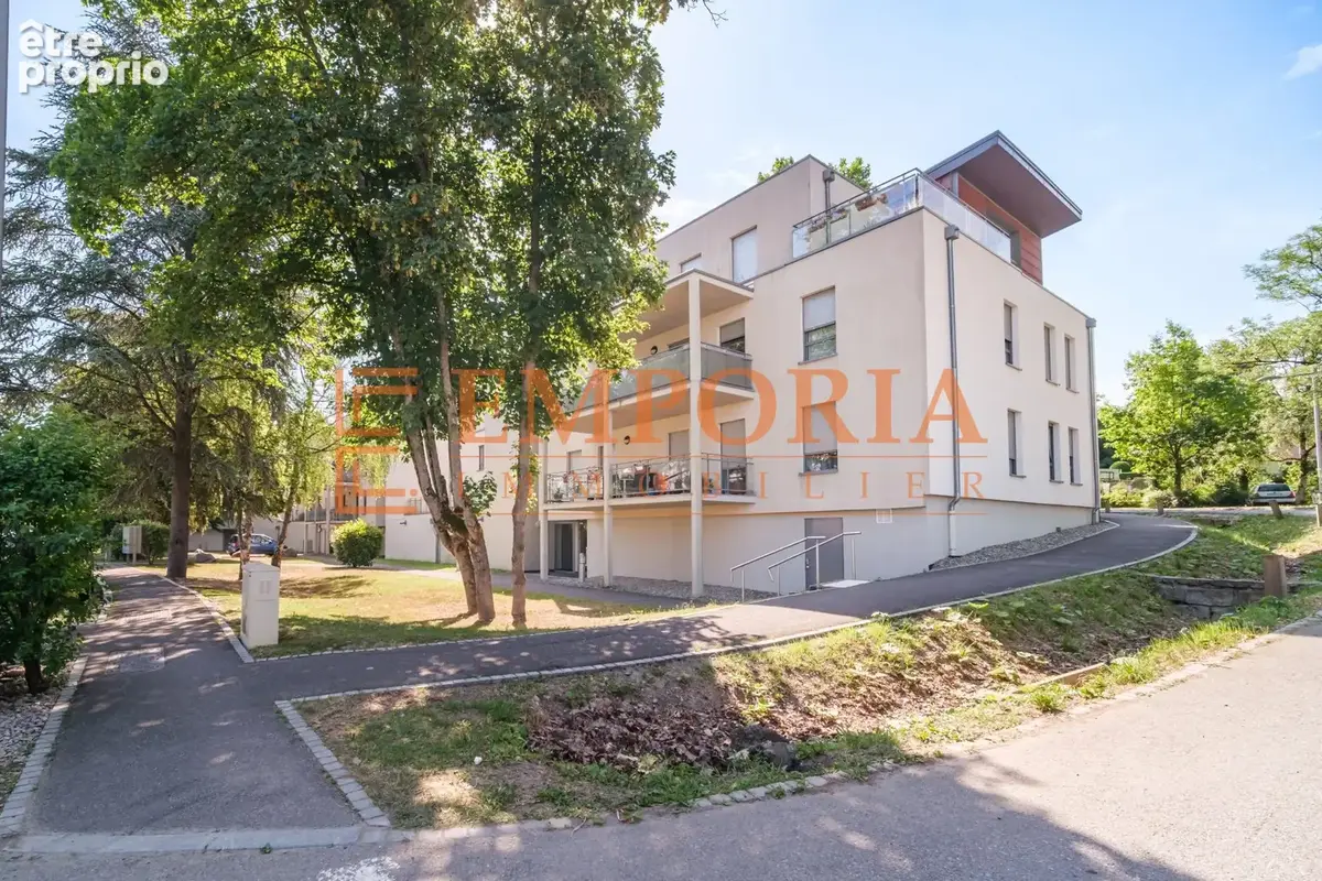 Appartement 68 m² à Altkirch  - photo 1