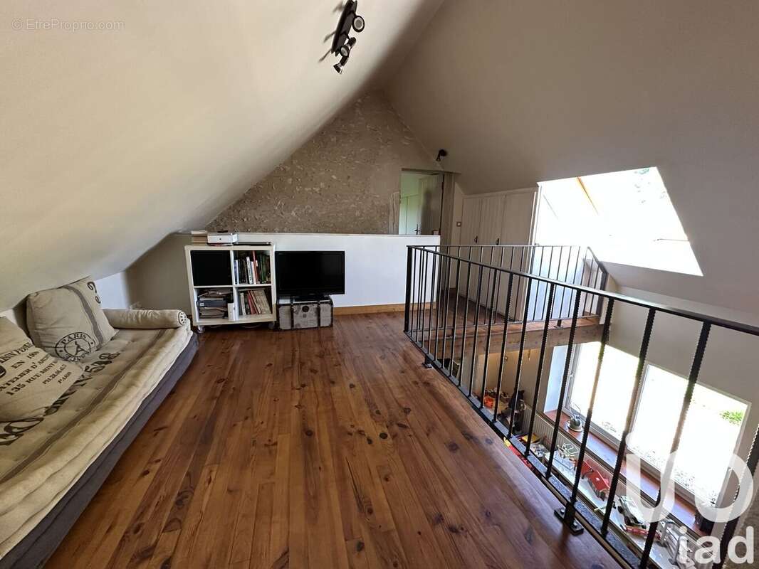 Photo 3 - Maison à IVOY-LE-PRE