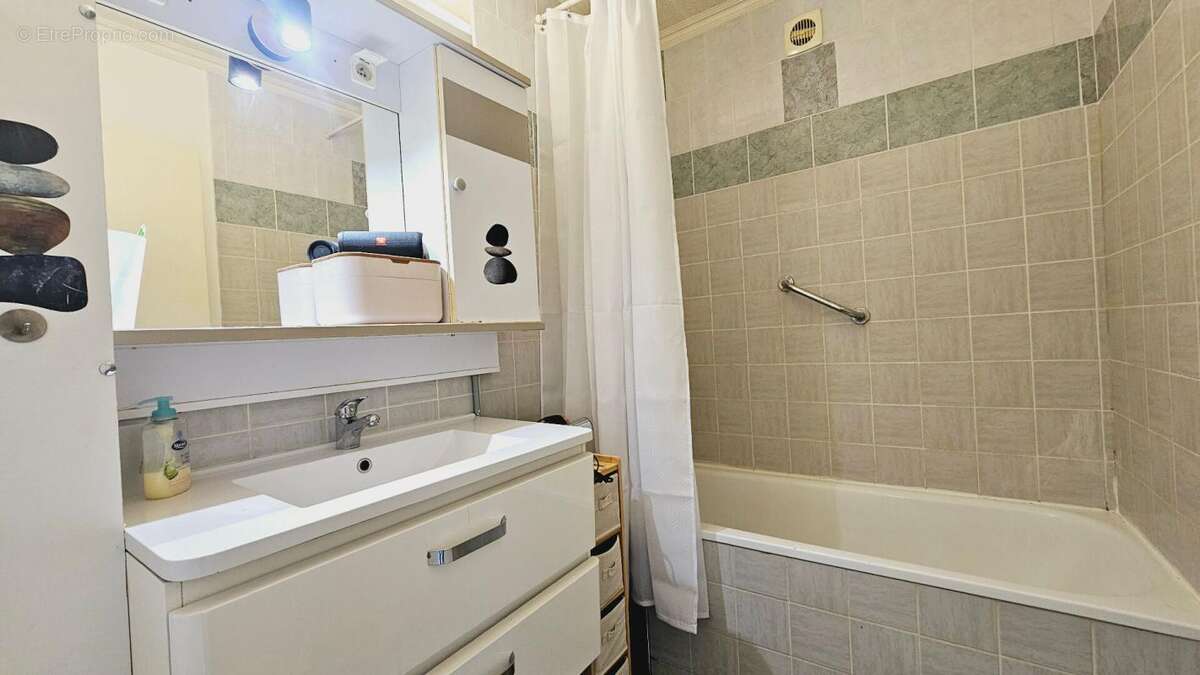 Appartement à SAINT-DOULCHARD