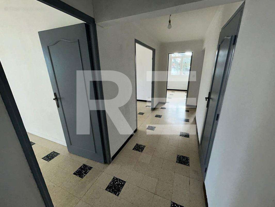 Appartement à NIMES