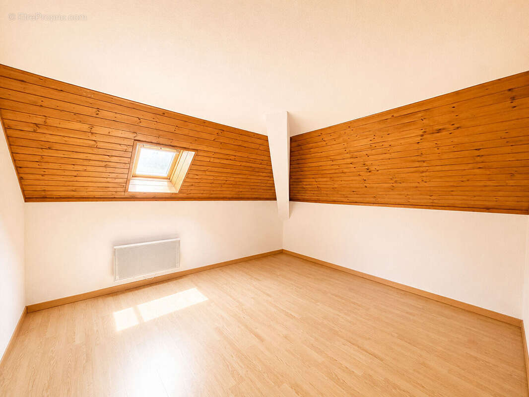 Immeuble de 2 appartements T4 dans un environnement privilégié - 20 minutes de MAICHE - photo 12