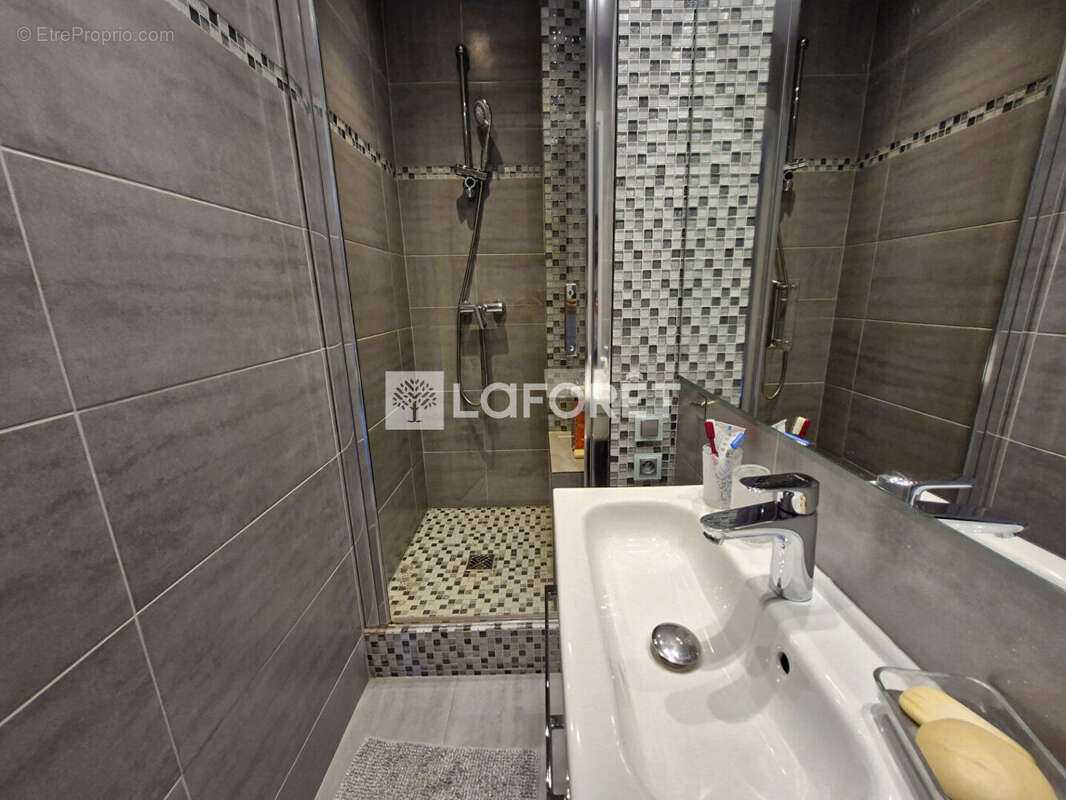 Appartement à MARSEILLE-9E