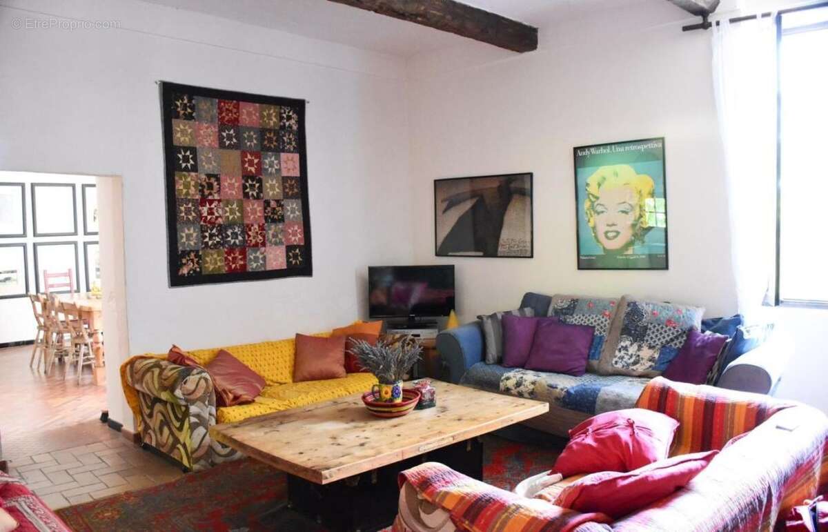 Maison à GOUDARGUES