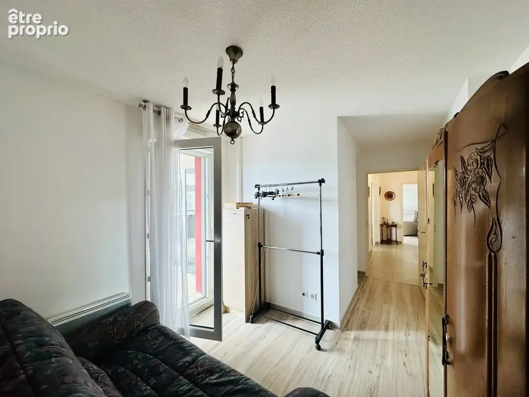 Appartement lattes - superbe t4 de 85m2, terrasse triple expo 20m2 , 2 garages, residence de haut standing - photo 8