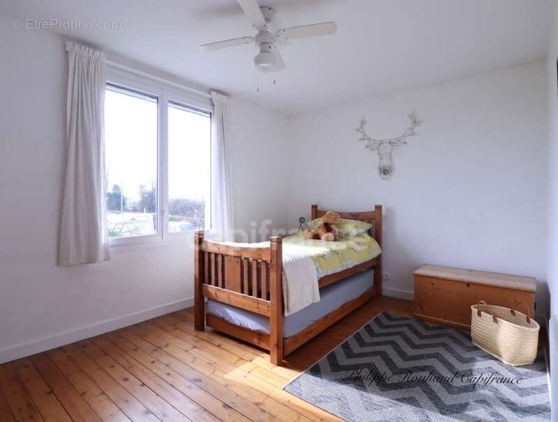 Maison à vendre 7 pièces PUY DE SERRE (85) - photo 10