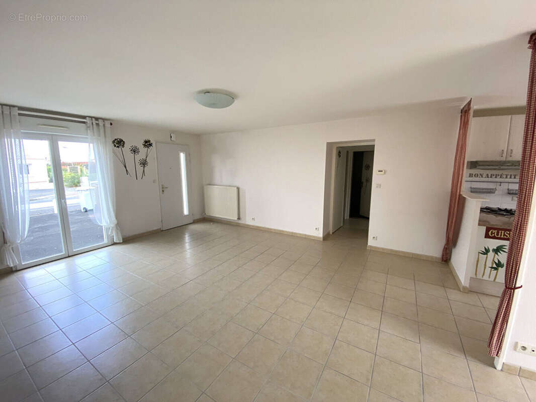Plain-pied Cholet quartier calme - photo 3