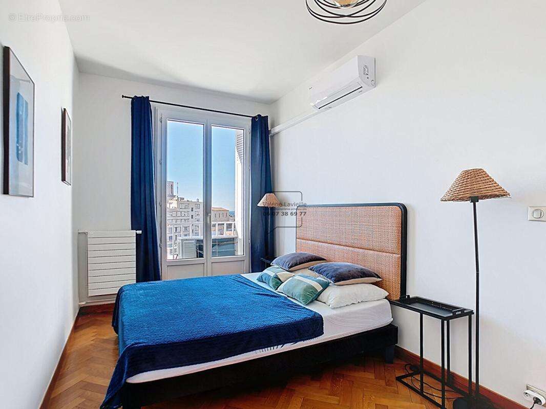 Appartement à MARSEILLE-2E