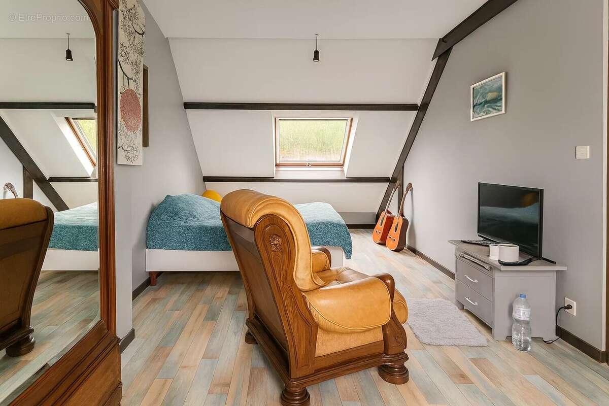 Maison à MARLES-EN-BRIE