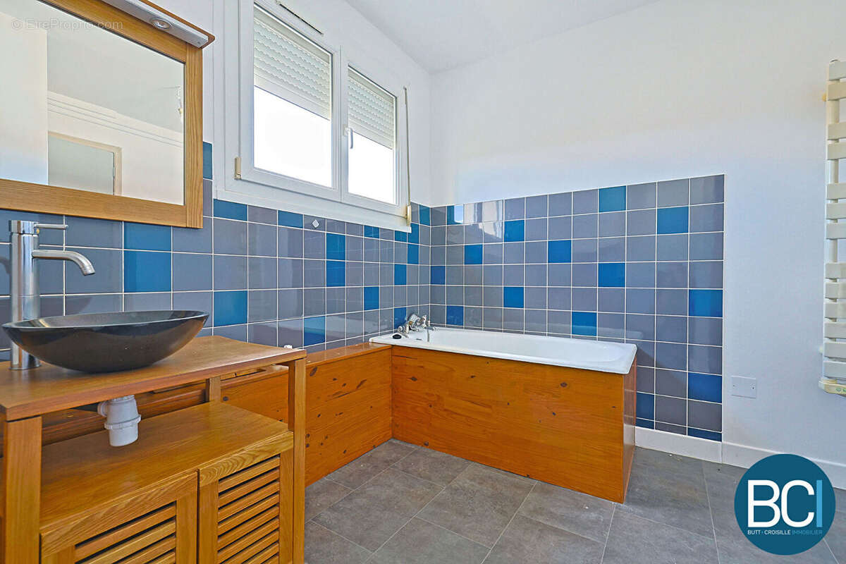 ESSEY-LES-NANCY - Appartement 3 pièces - 70m2 - photo 11