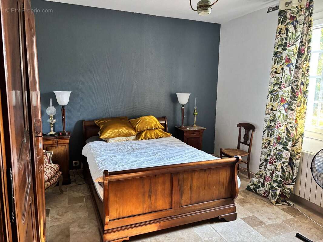 Maison à SOUDAINE-LAVINADIERE