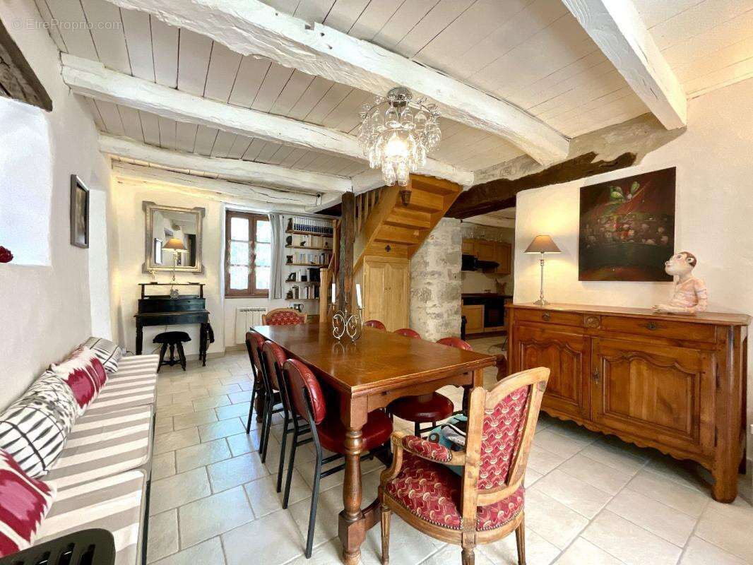 Maison à CAJARC