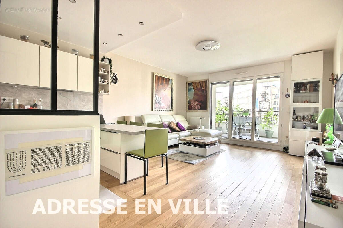 Appartement à LEVALLOIS-PERRET