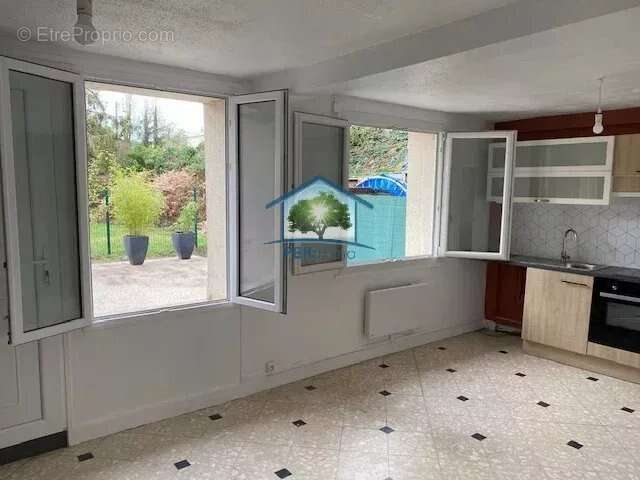 Maison à SOTTEVILLE-LES-ROUEN