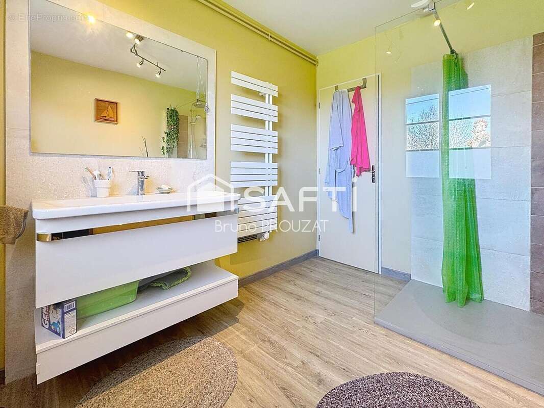 Photo 9 - Maison à SAINT-ETIENNE-DE-TULMONT