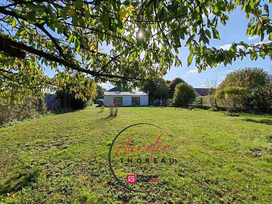 Maison à NEUVILLE-AUX-BOIS