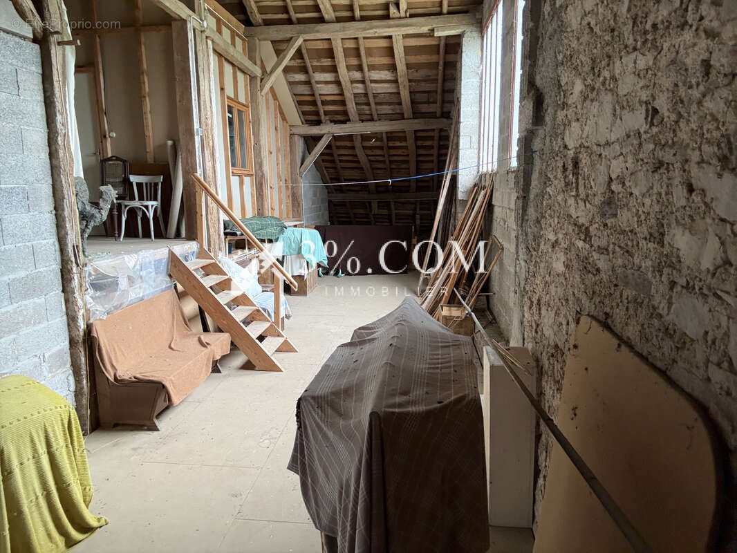 Ferme de village 196 m2 VIMENIL - photo 30