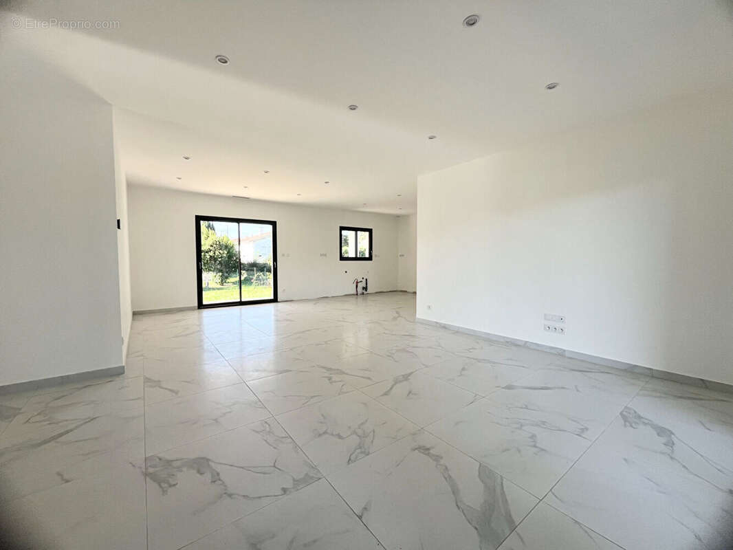 Villeneuve-sur-Lot, maison neuve contemporaine (RT 2020) de plain pied - photo 5