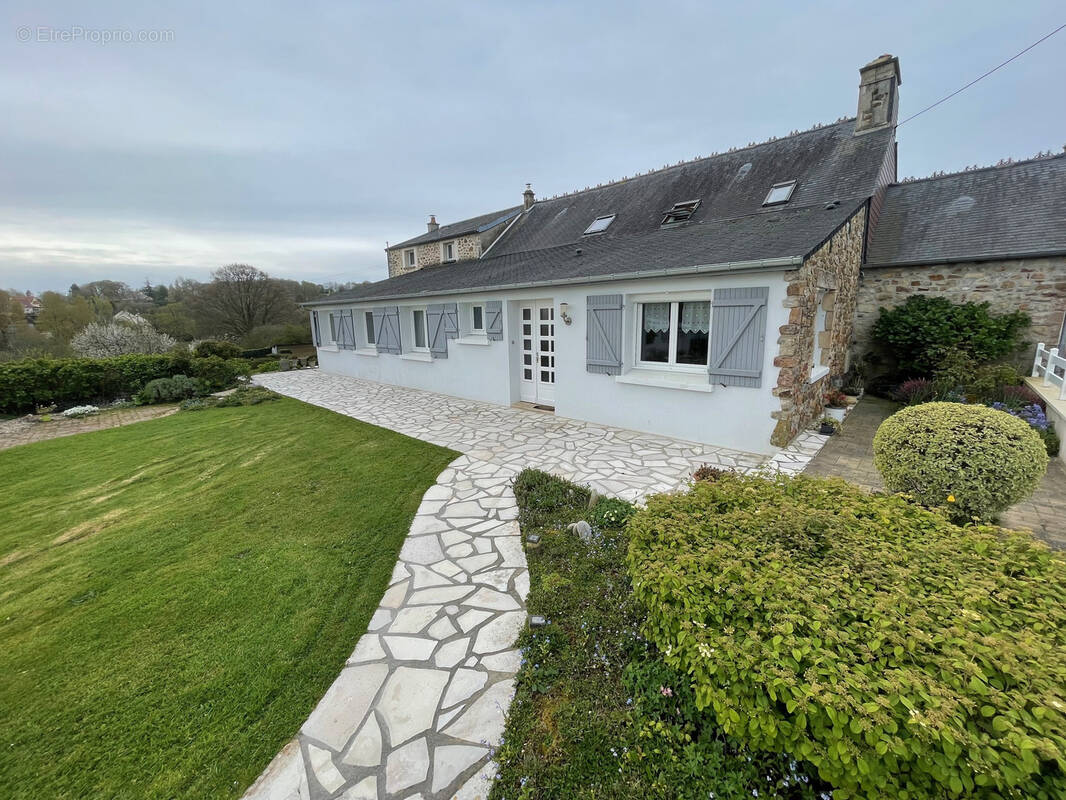 Maison à SOTTEVAST