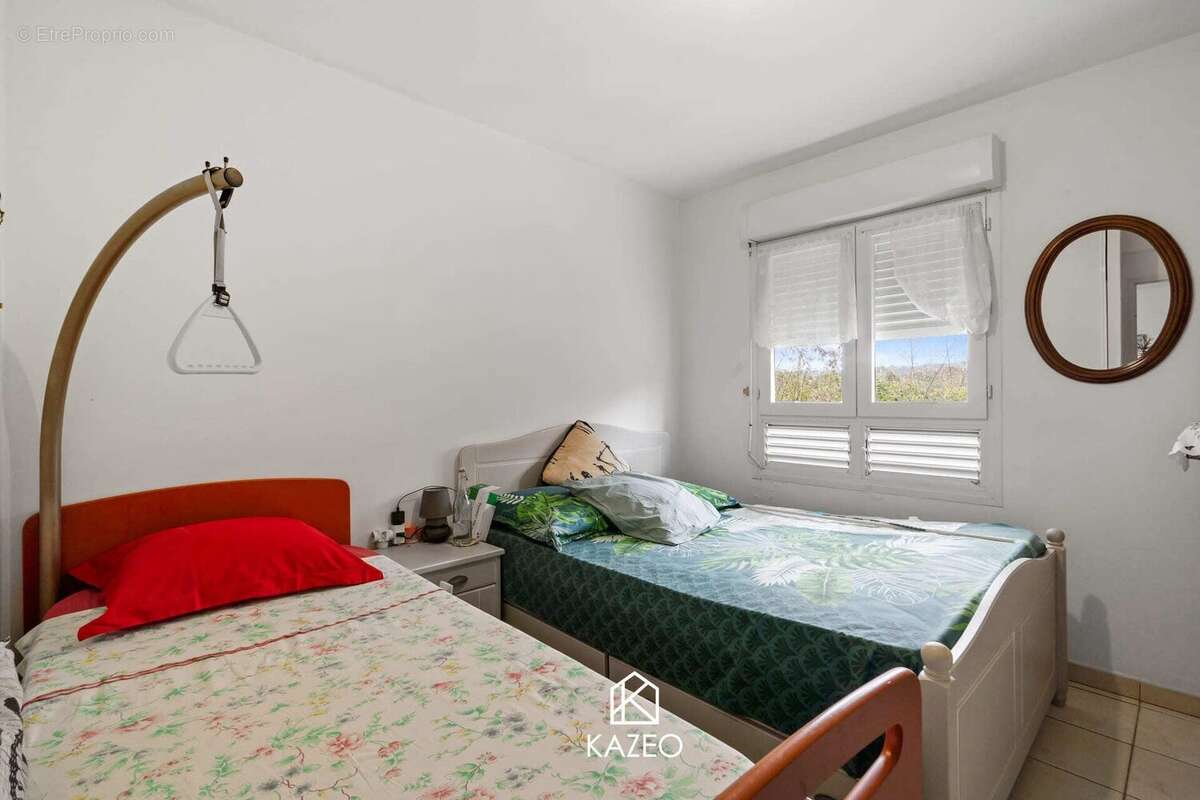 Appartement à SAINTE-LUCE