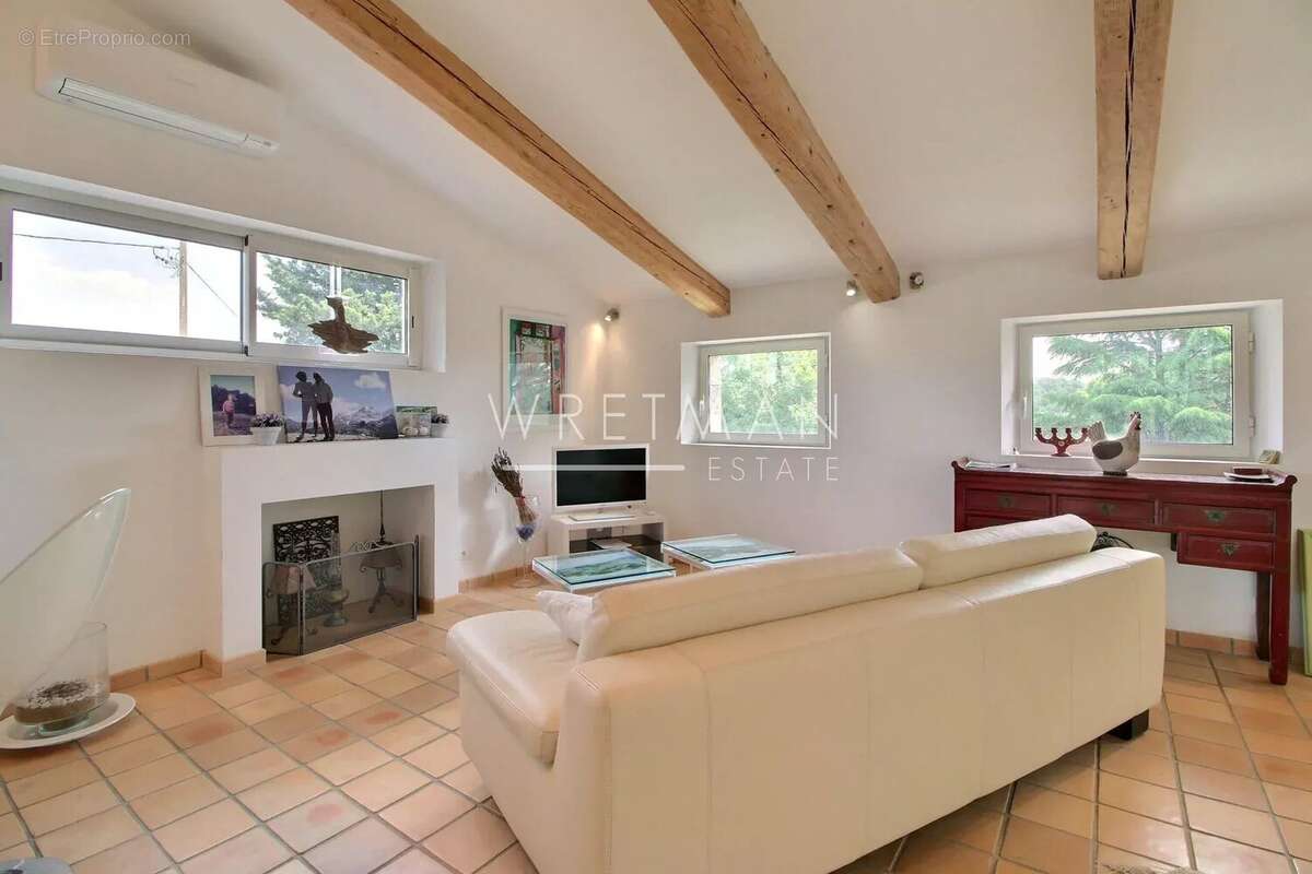 Maison à SAINT-PAUL-EN-FORET