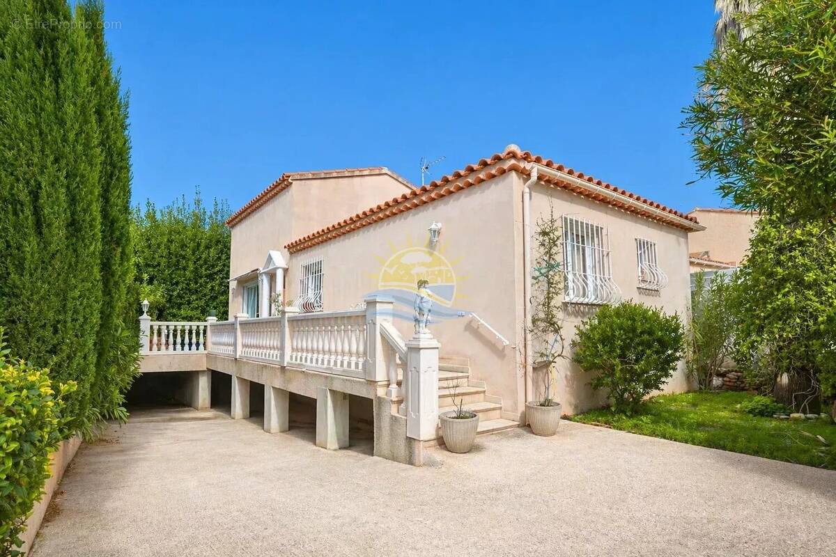 Maison à MARTIGUES