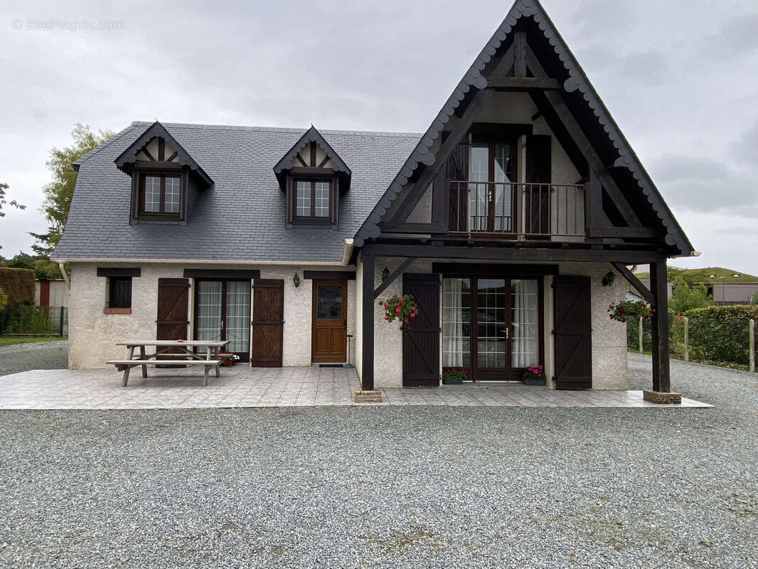 Maison à EPREVILLE