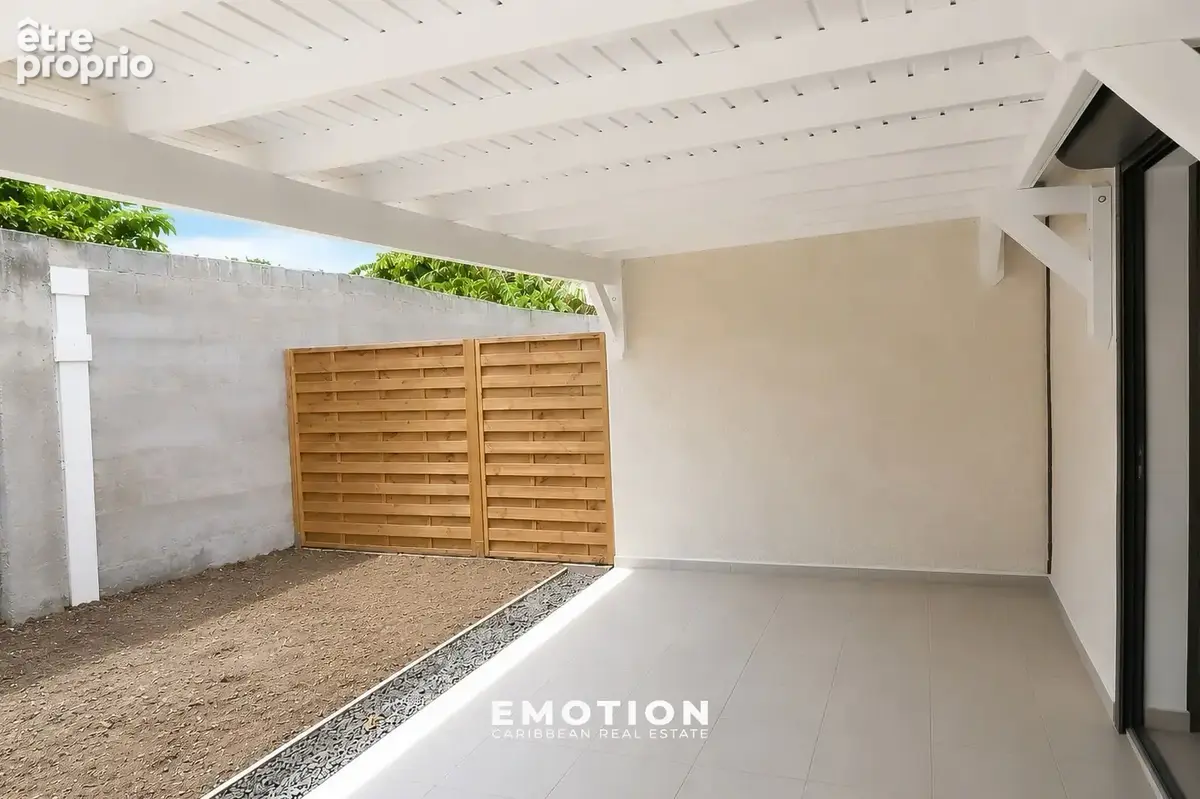 Villa T3, mitoyenne, Le Moule, Guadeloupe - photo 9