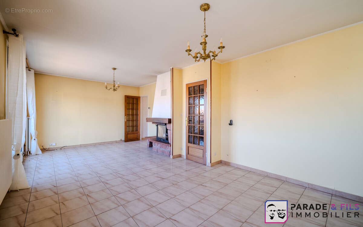 Maison à CHAMPIGNEULLES