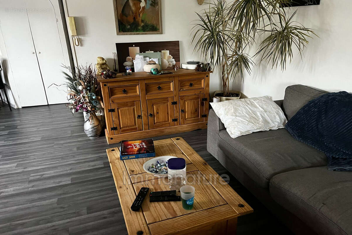 Appartement à GANGES