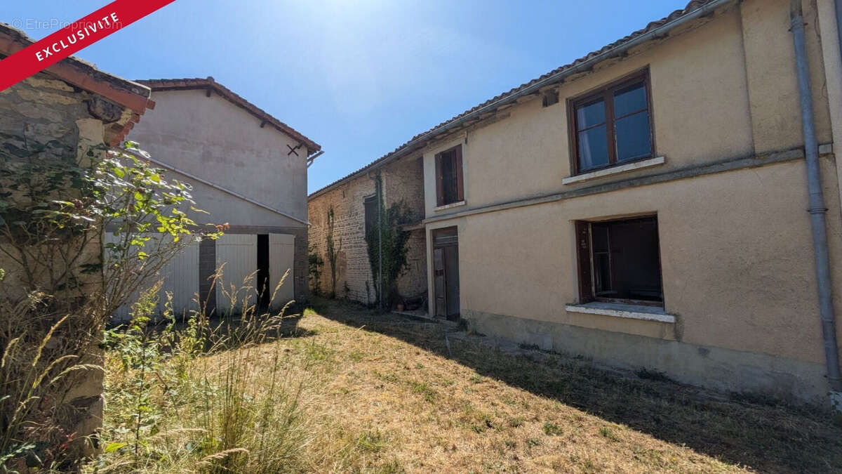 Maison 101m² à château-garnier - photo 13
