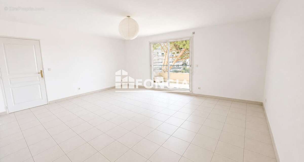 Antibes-juan les pins , proximite gare et pinede - photo 2