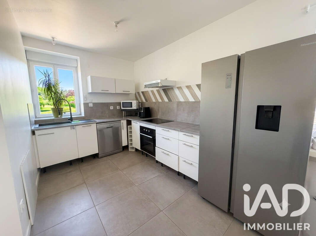 Maison 108 m² à Ige  - photo 5