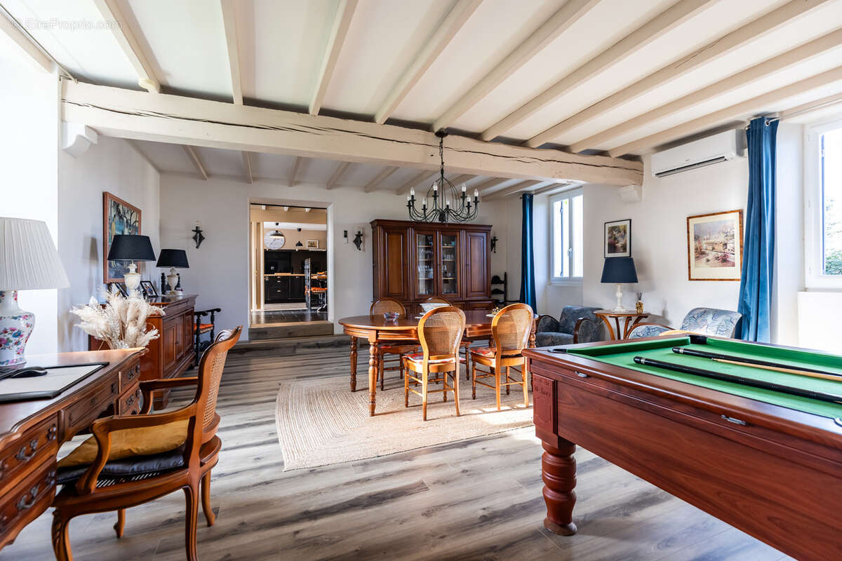 Maison à PRIGNAC-EN-MEDOC