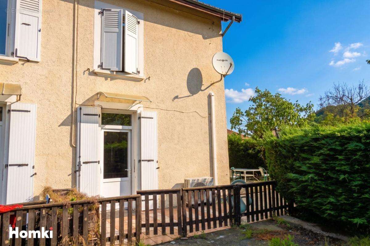 Maison à JARRIE