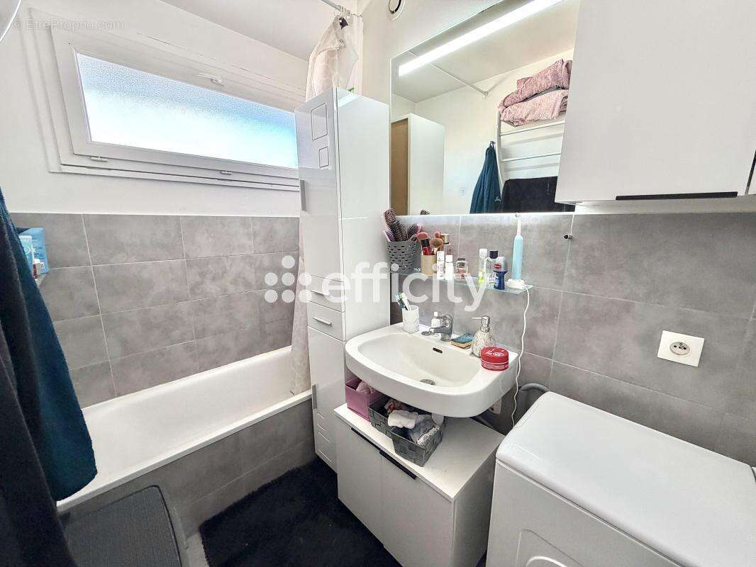 Appartement à SAINT-CYPRIEN