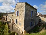 Maison à LA ROQUILLE