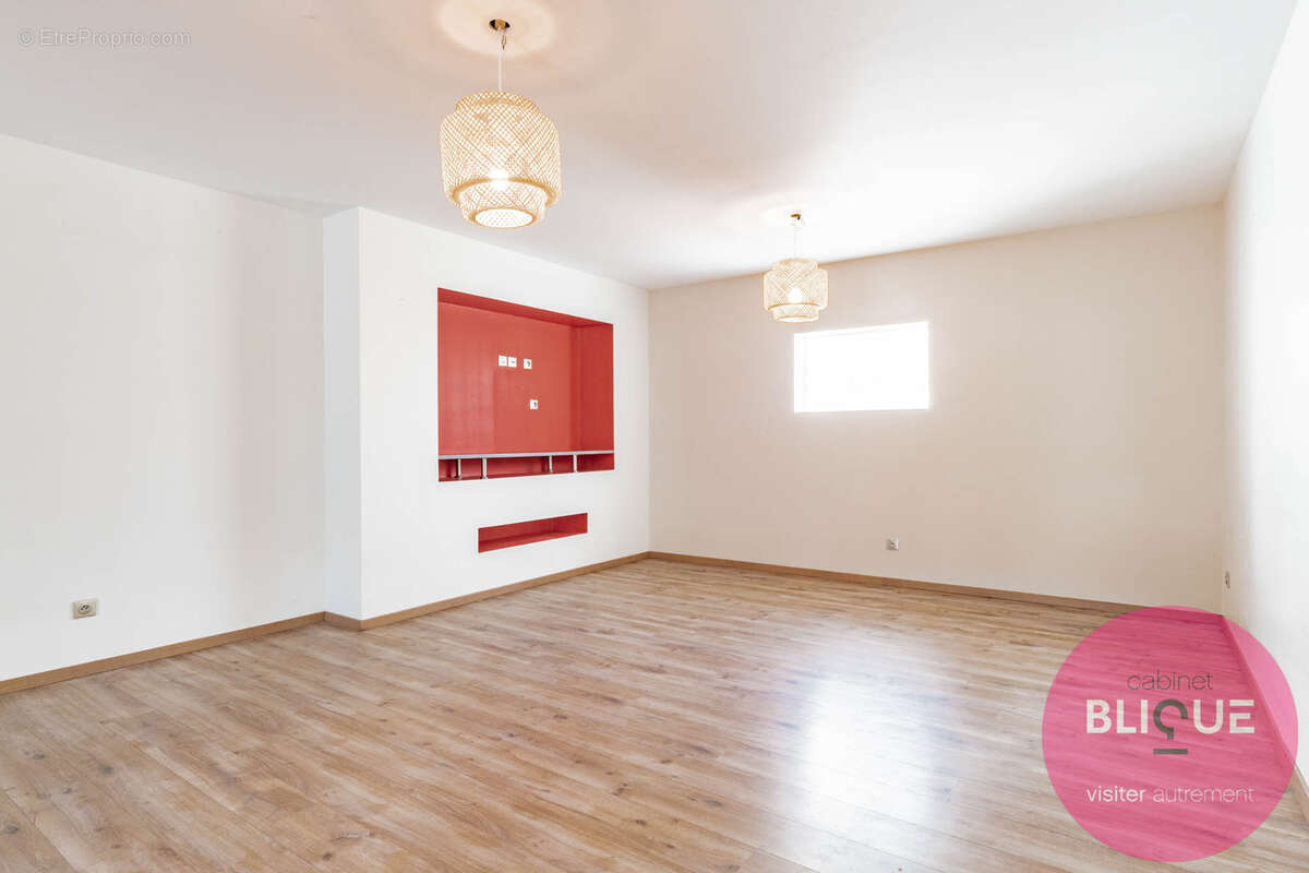 Appartement à JARVILLE-LA-MALGRANGE