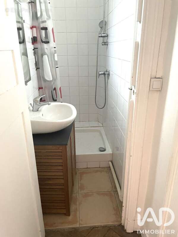 Photo 8 - Appartement à PARIS-17E