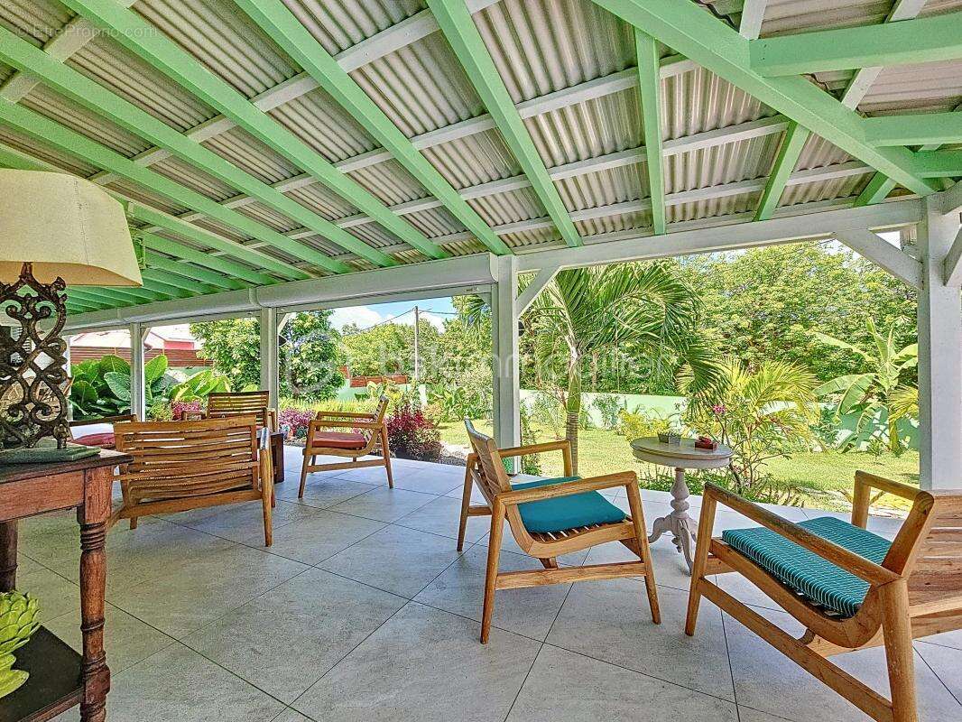 Maison à SAINT-FRANCOIS