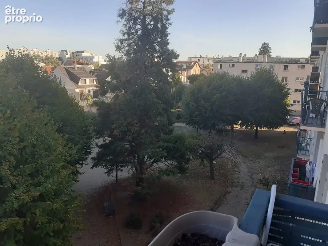 Appartement à LE BOURGET
