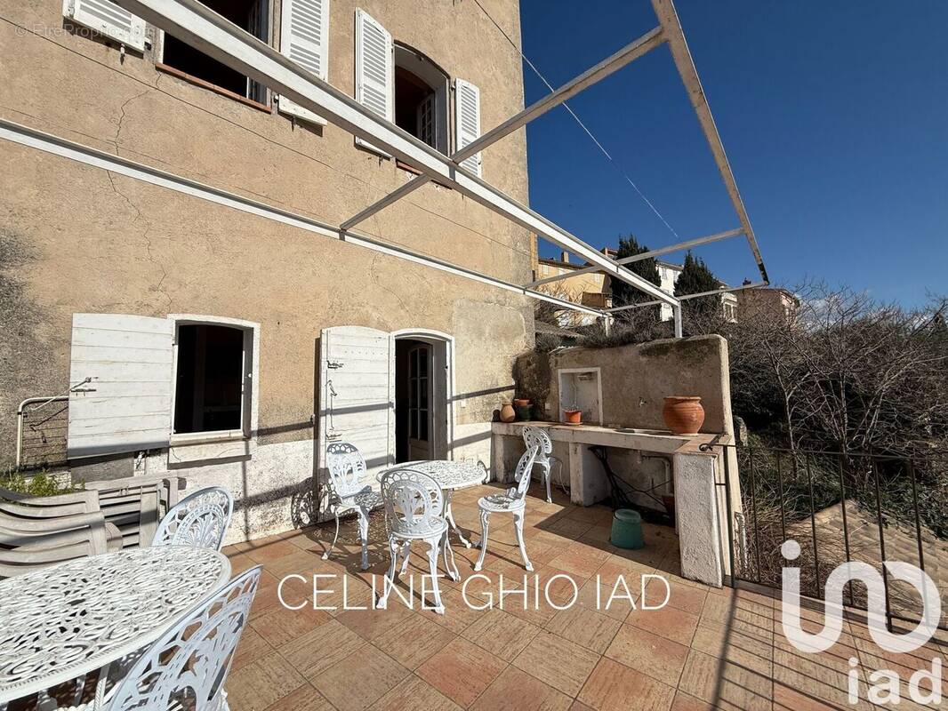 Photo 1 - Maison à LA CADIERE-D&#039;AZUR