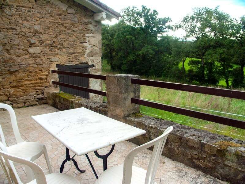 Maison à BELLAC