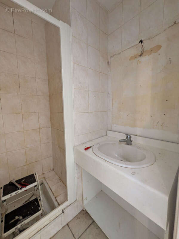 Appartement à VILLENEUVE-LOUBET