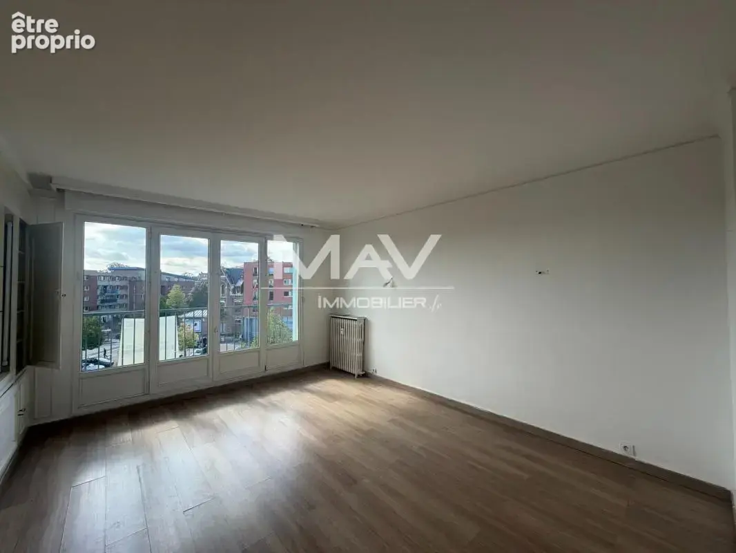 Appartement 125 m² à Tourcoing  - photo 2